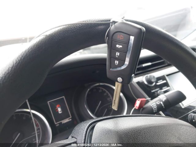 4T1B11HK1KU719816 Toyota CAMRY LE