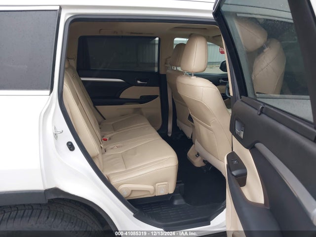 5TDKKRFH4GS161821 Toyota Highlander Xle V6