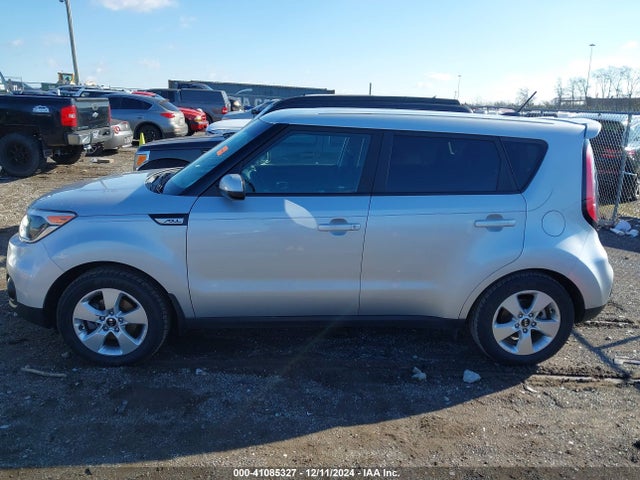 KIA Soul 2018 KNDJN2A2XJ7535587 Image 14
