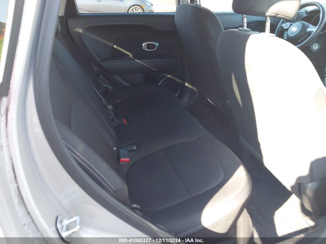 KIA Soul 2018 KNDJN2A2XJ7535587 Image 8