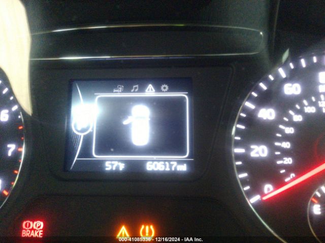 5XYPG4A30JG425269 KIA Sorento 2.4l L