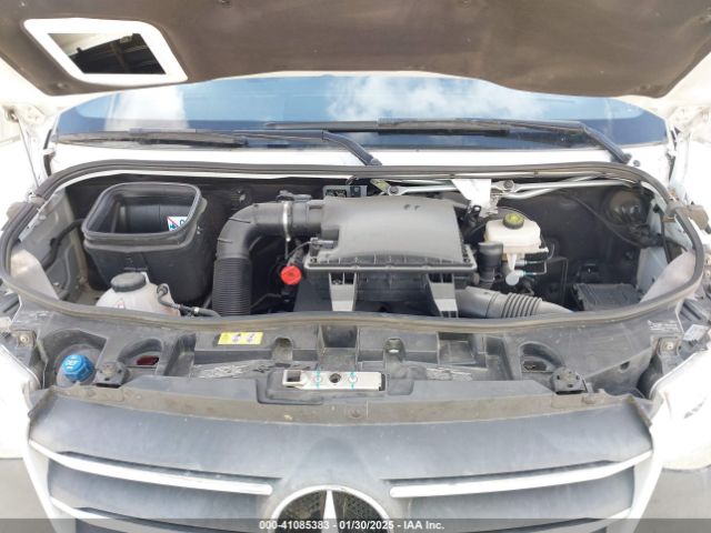 W1Y4DCHY1NT103043 Mercedes-Benz Sprinter 2500 High Roof I4 Diesel