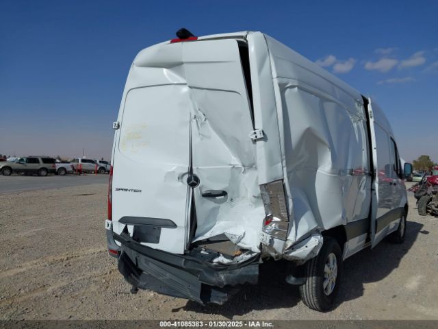 W1Y4DCHY1NT103043 Mercedes-Benz Sprinter 2500 High Roof I4 Diesel