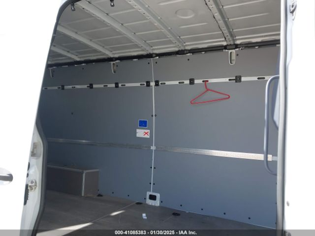 W1Y4DCHY1NT103043 Mercedes-Benz Sprinter 2500 High Roof I4 Diesel