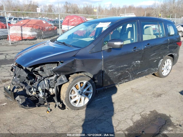 Mazda Mazda5 Grand Touring 2015 JM1CW2DL5F0190267 Image 2