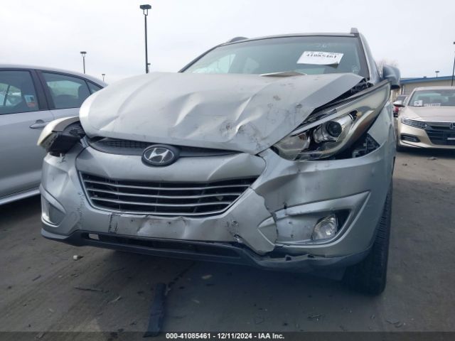 KM8JU3AG2FU962044 Hyundai TUCSON SE