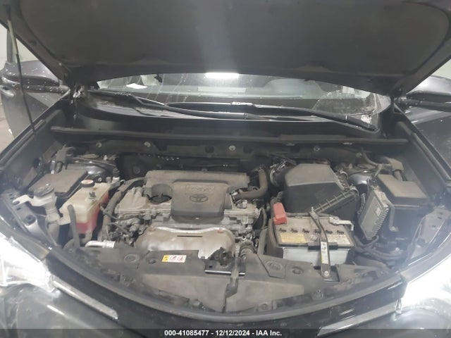 Toyota Rav4 Limited 2018 JTMDFREV3JD245524 Image 10