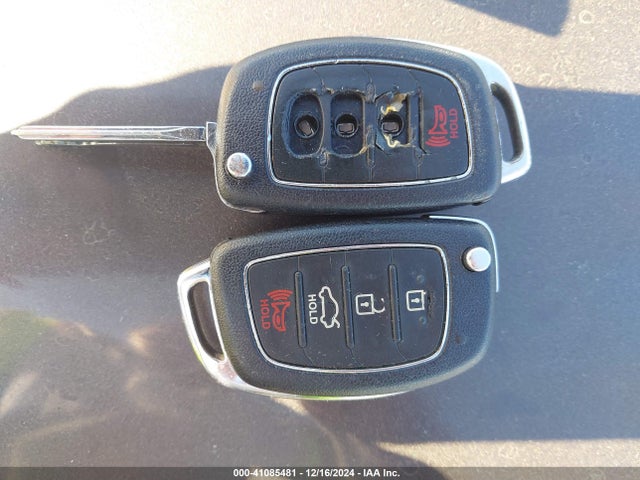 Продажа на аукционе авто 2016 Hyundai Sonata Se, vin: 5NPE24AF2GH378408, номер лота: 41085481