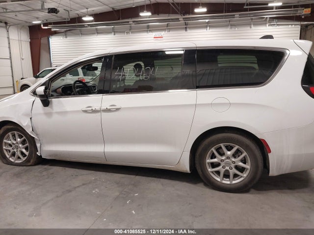 Chrysler Voyager Lx 2023 2C4RC1CG3PR533988 Image 14