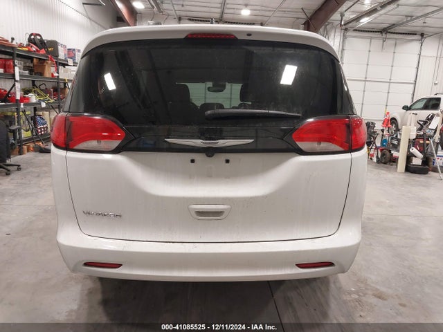 Chrysler Voyager Lx 2023 2C4RC1CG3PR533988 Image 16