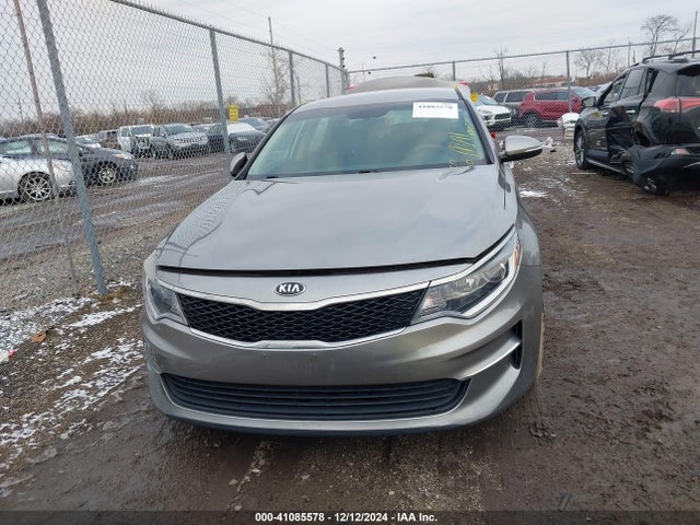 KIA Optima Lx 2018 5XXGT4L37JG191662 Image 12