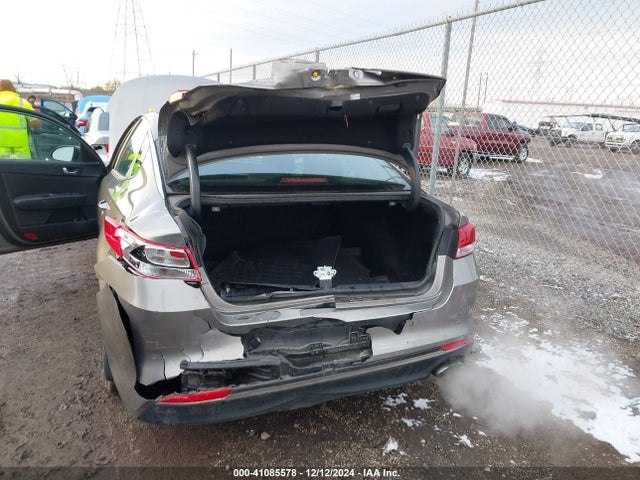 KIA Optima Lx 2018 5XXGT4L37JG191662 Image 6