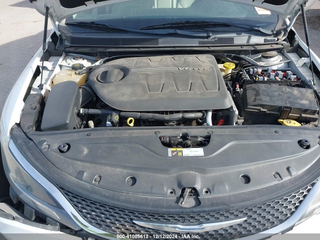 1C3CCCCG4FN646351 Chrysler 200 C