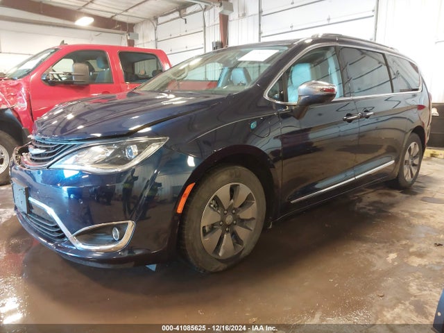 2C4RC1N78JR111932 Chrysler Pacifica Hybrid Limited