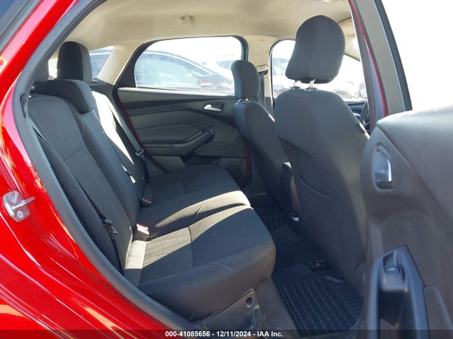 Ford FOCUS SE 2016 1FADP3K28GL283095 Image 8