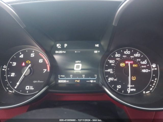 ZARFAECN9J7578771 Alfa Romeo Giulia Ti Rwd