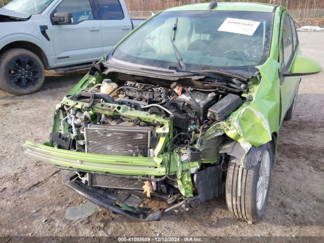 KL8CD6S90FC809417 Chevrolet Spark 1lt Cvt