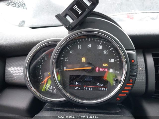 WMWXP5C36H3C64024 Mini Hardtop Cooper