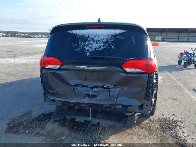 Chrysler Pacifica Touring 2017 2C4RC1DG2HR610480 Image 17