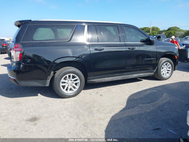 Chevrolet Suburban 2wd Ls 2022 1GNSCBKD8NR338512 Image 4