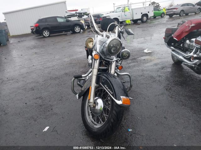 2015 HARLEY-DAVIDSON FLSTC 1HD1BWV36FB028420 Photo 4