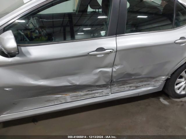 4T1B11HK3KU771268 Toyota CAMRY LE