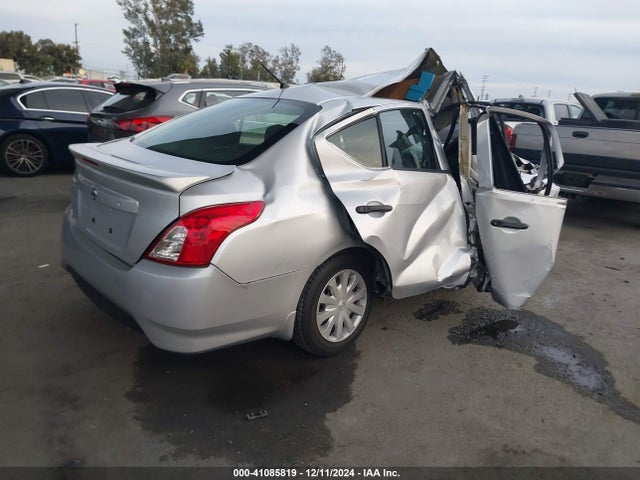 Nissan Versa 1.6 S+ 2017 3N1CN7AP4HL900369 Image 4