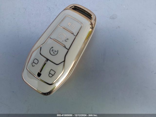 3FA6P0K97ER231136 Ford Fusion Titanium
