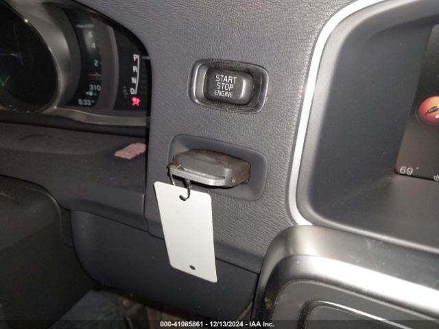 LYV402TM3HB153918 Volvo S60 Inscription T5 Platinum