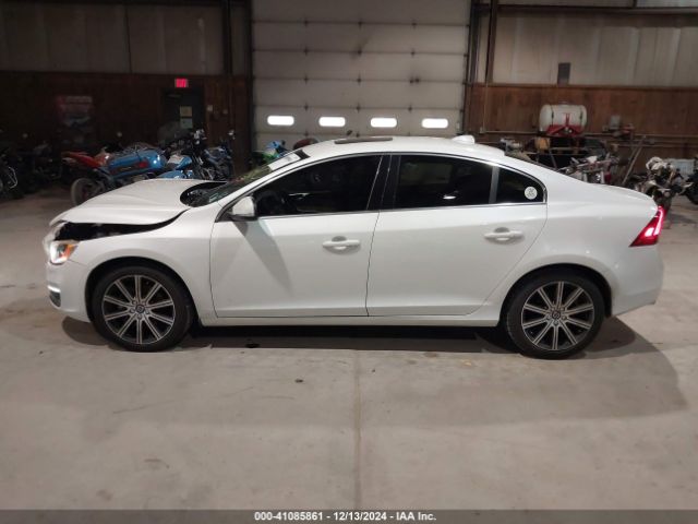 LYV402TM3HB153918 Volvo S60 Inscription T5 Platinum