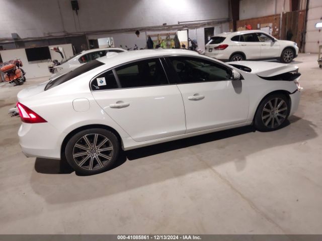 LYV402TM3HB153918 Volvo S60 Inscription T5 Platinum
