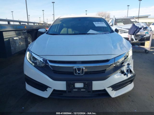 2HGFC2F55JH530267 Honda Civic Lx