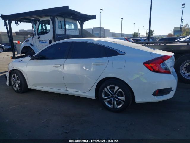 2HGFC2F55JH530267 Honda Civic Lx