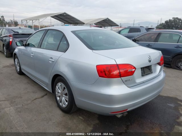 3VW2K7AJ7EM217307 Volkswagen Jetta 2.0l S