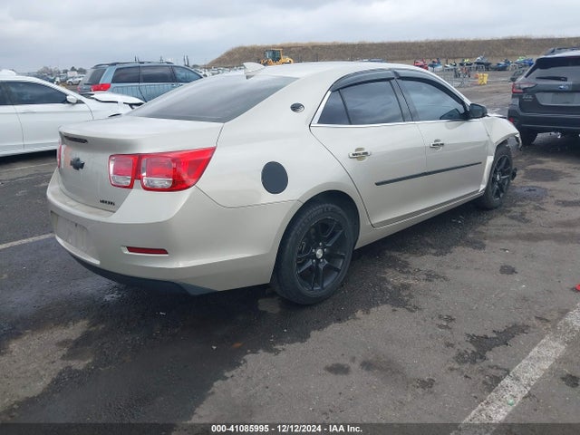 Chevrolet MALIBU 1LT 2015 1G11C5SL8FF348854 Image 4