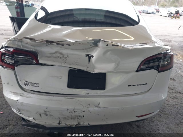 2022 TESLA MODEL 3 5YJ3E1EB7NF114939 Photo 5