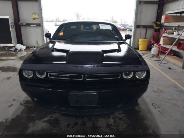 2C3CDZBG1FH811508 Dodge Challenger Sxt Plus