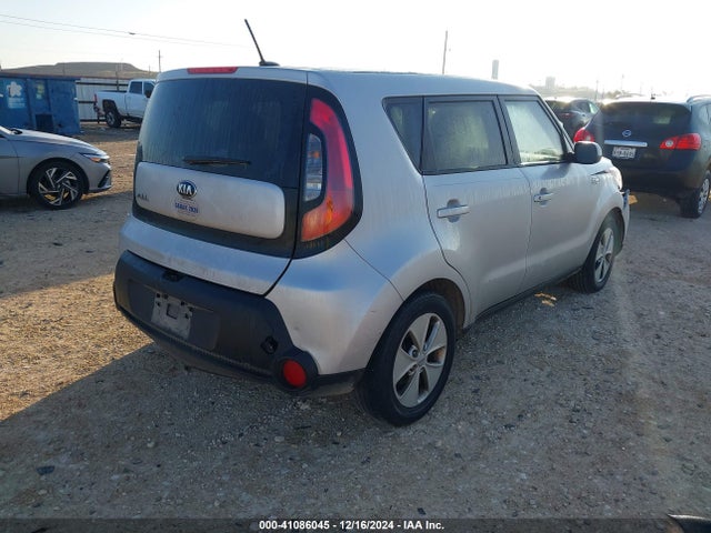 KIA Soul 2016 KNDJN2A27G7824371 Image 4