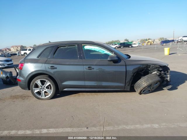 WA1BNAFYXK2035899 Audi Q5 45 Premium