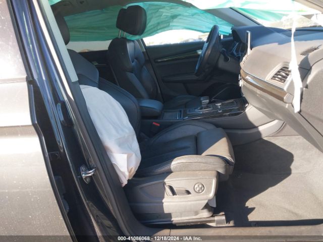 WA1BNAFYXK2035899 Audi Q5 45 Premium