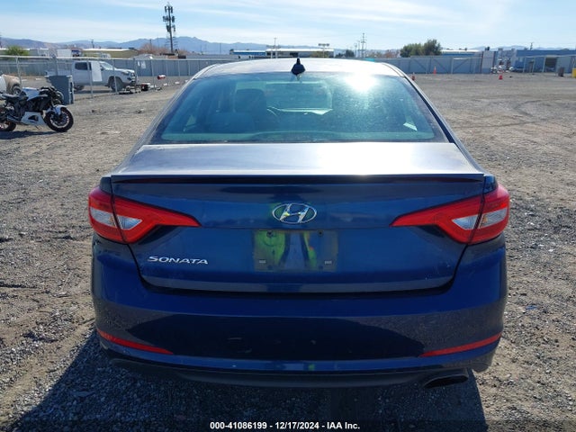 Hyundai SONATA SE 2015 5NPE24AF9FH138903 Image 16
