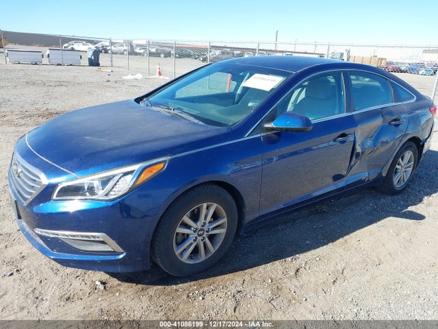 Hyundai SONATA SE 2015 5NPE24AF9FH138903 Image 2