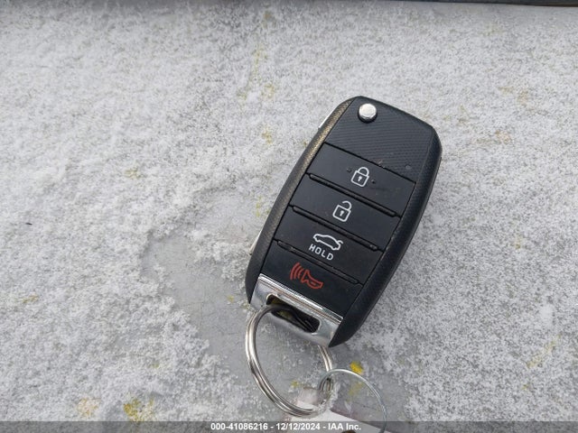 5XXGT4L30JG253354 KIA Optima Lx