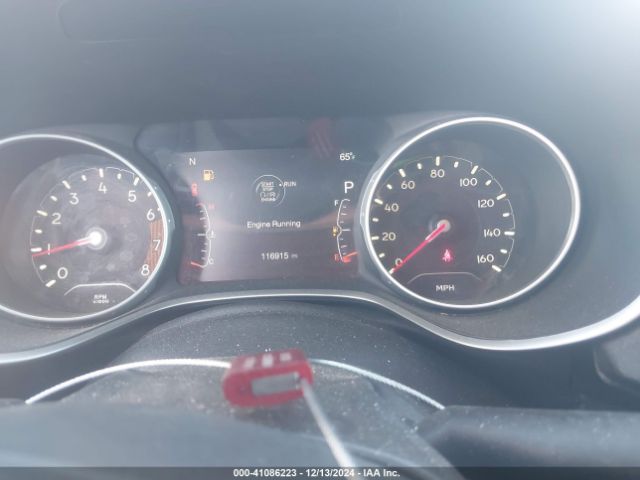 3C4NJCBB4JT293148 Jeep Compass Latitude Fwd