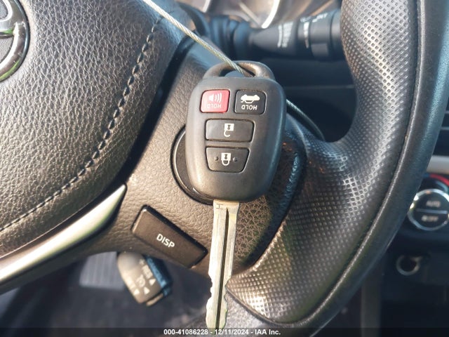 Toyota COROLLA LE 2014 5YFBURHE7EP141971 Image 11