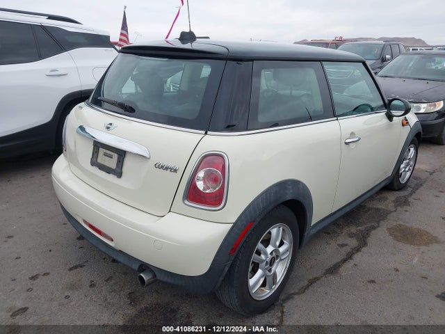 2013 MINI HARDTOP WMWSU3C55DT685782 Photo 3