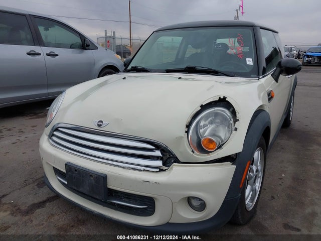 2013 MINI HARDTOP WMWSU3C55DT685782 Photo 5