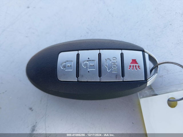 3N1AB7AP8HY352492 Nissan SENTRA SV