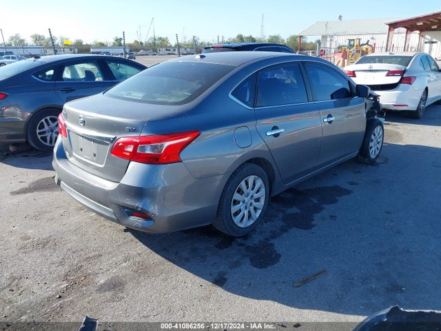 3N1AB7AP8HY352492 Nissan SENTRA SV