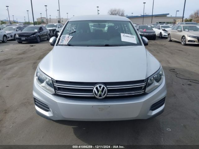 WVGAV7AX4HK047084 Volkswagen Tiguan 2.0t/2.0t S